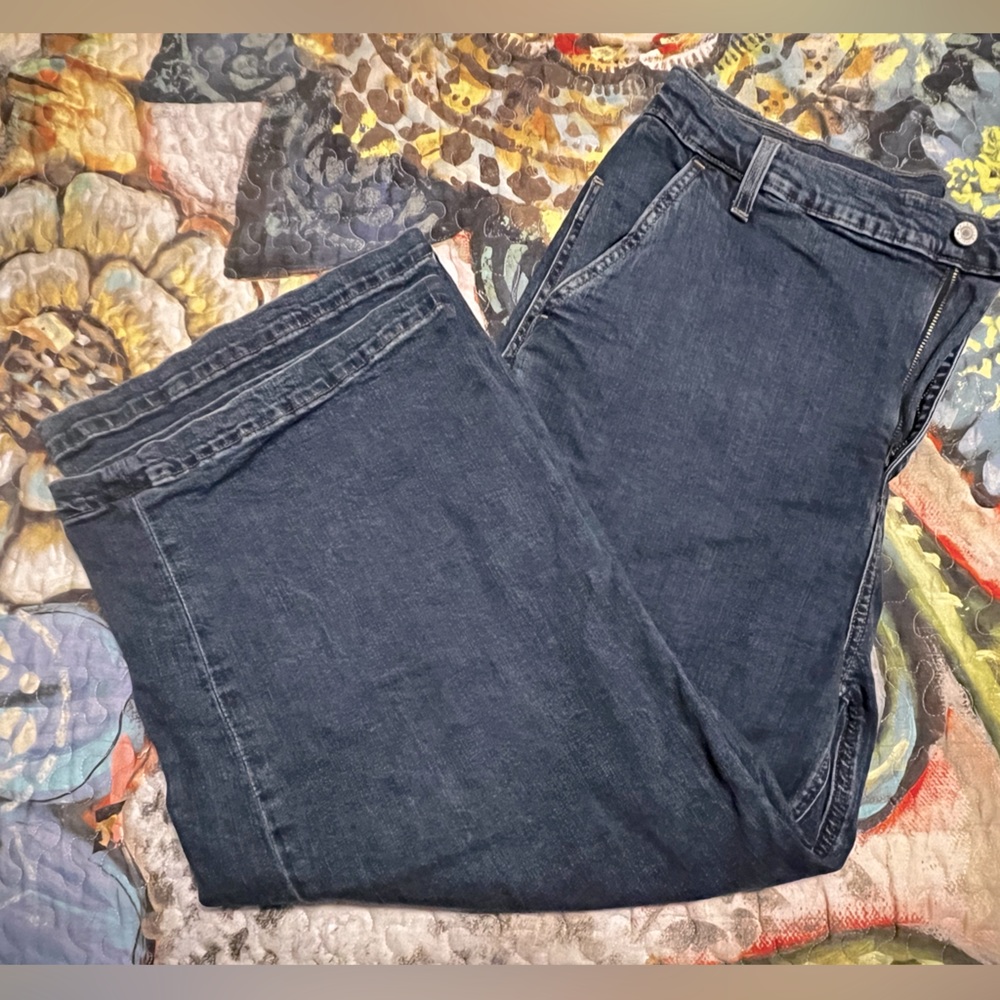 JCrew Mercantile Wide Leg Cropped Jeans